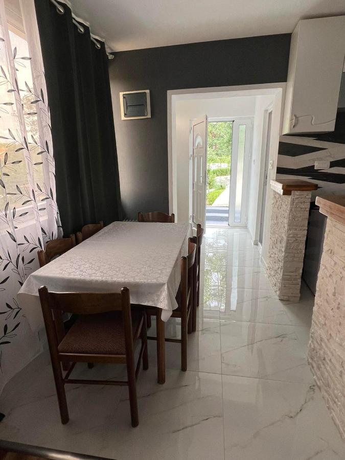 Apartman Glorija كوتور المظهر الخارجي الصورة